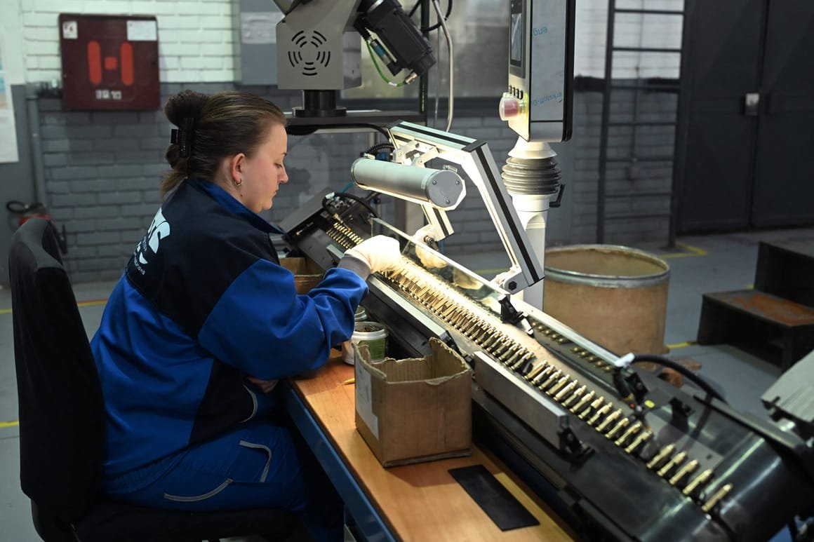 NMACEDONIA-ECONOMY-WEAPONRY-MANUFACTURING