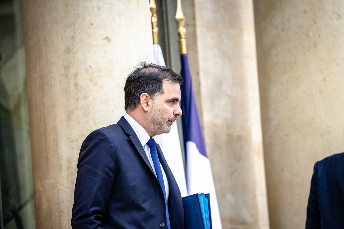FRANCE-POLITICS-GOVERNMENT-CABINET-MEETING