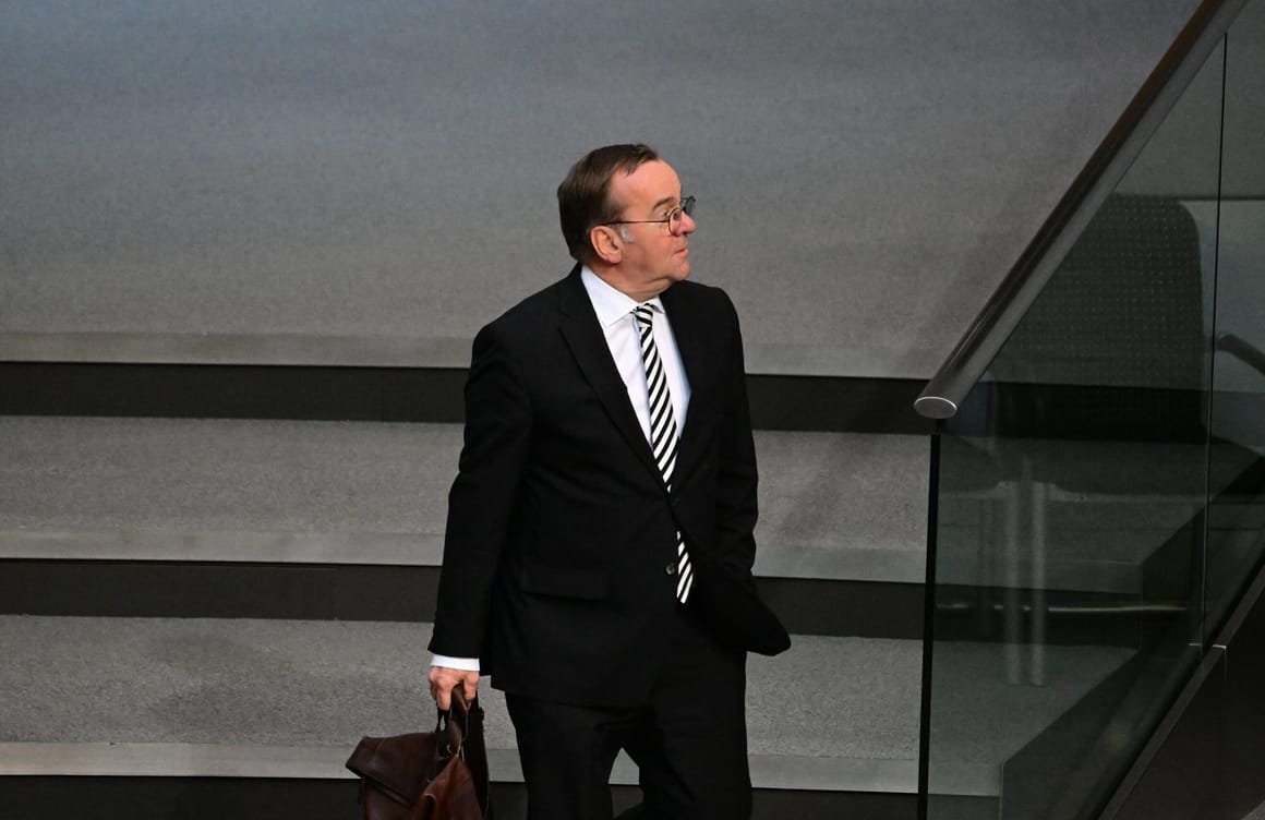 GERMANY-POLITICS-PARLIAMENT-MIGRANTS