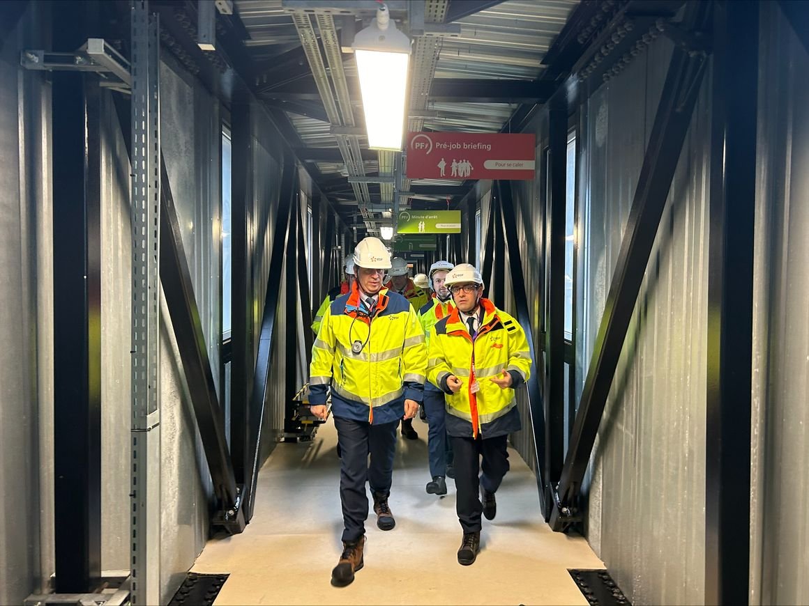 processed-9D075B48-489D-4698-8D23-3DFD1E47BADD