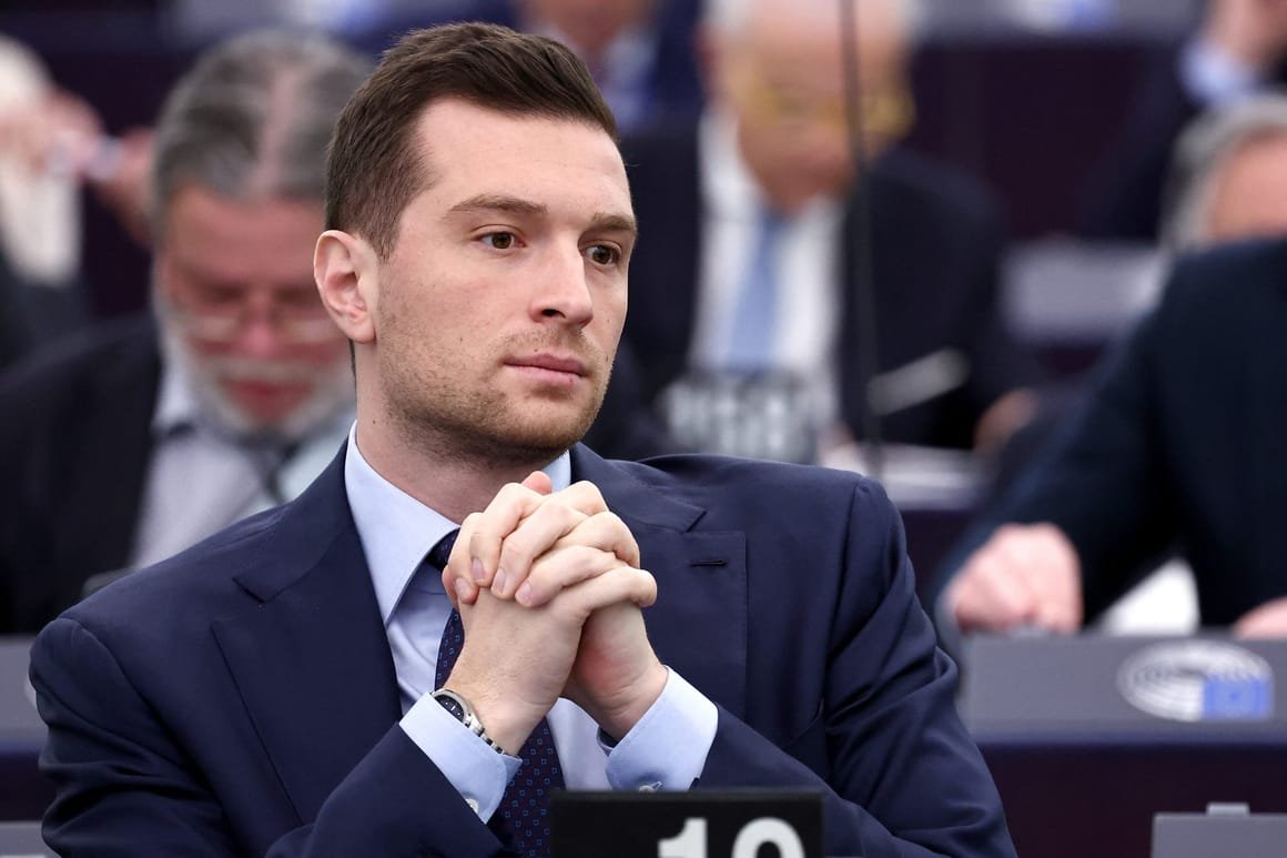 gettyimages-2207547621-scaled-1 FRANCE-EU-POLITICS-PARLIAMENT