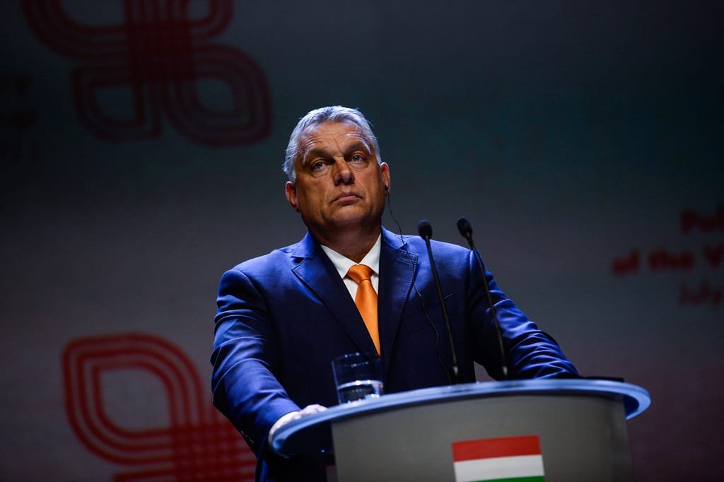 Orbán’s new threat: I’ll end Russia sanctions unless Ukraine pumps Putin’s gas