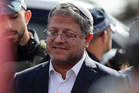 Israeli minister makes last-ditch effort to block ceasefire with Hamas — again