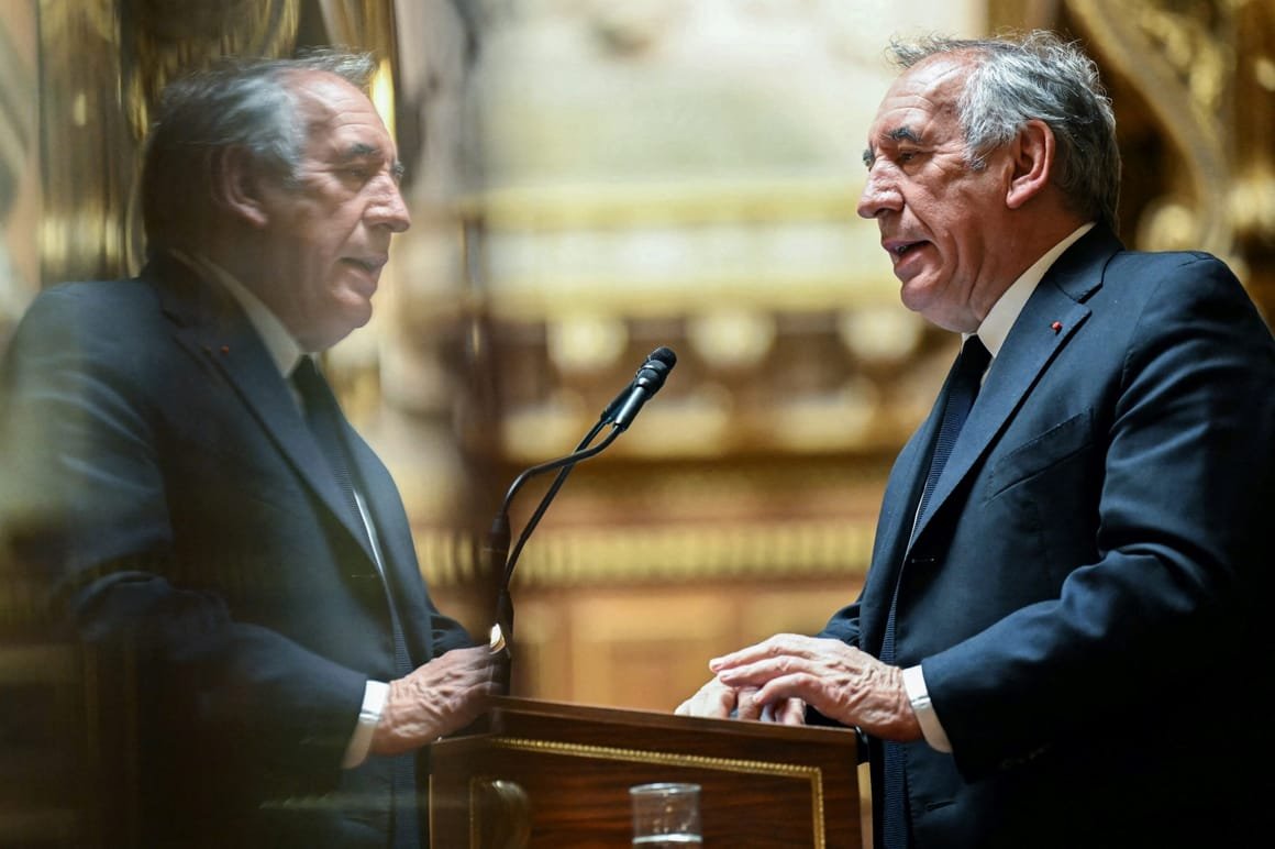 TOPSHOT-FRANCE-POLITICS-PARLIAMENT-GOVERNMENT