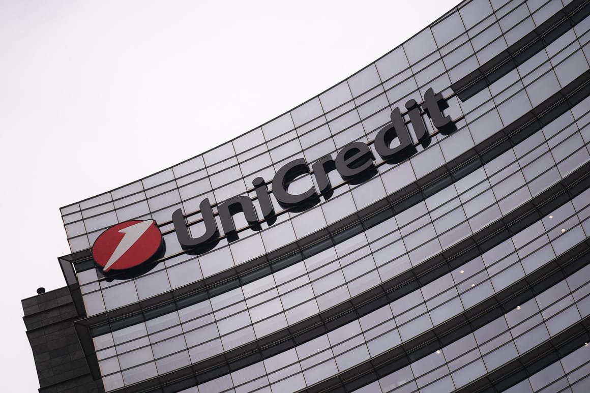 ITALY-BUSINESS-UNICREDIT