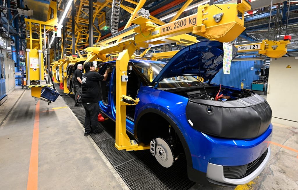 European carmakers in crossfire of US-EU trade war