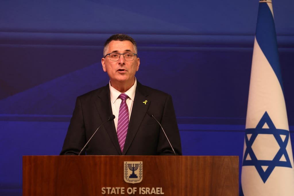 Israel warns of ‘military option’ against Iran as Netanyahu embraces Trump