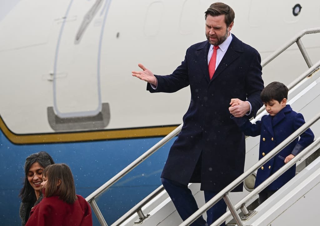 JD Vance snubs Germany’s Scholz at Munich Security Conference