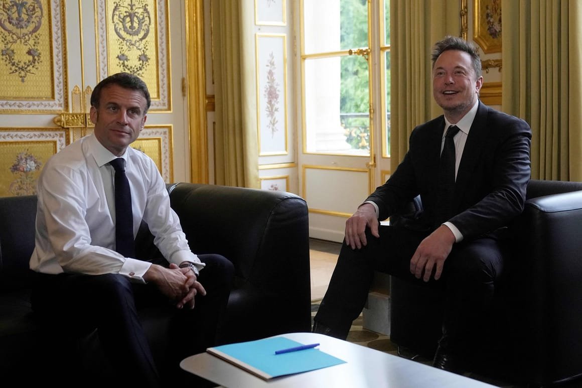 TOPSHOT-FRANCE-US-POLITICS-ECONOMY