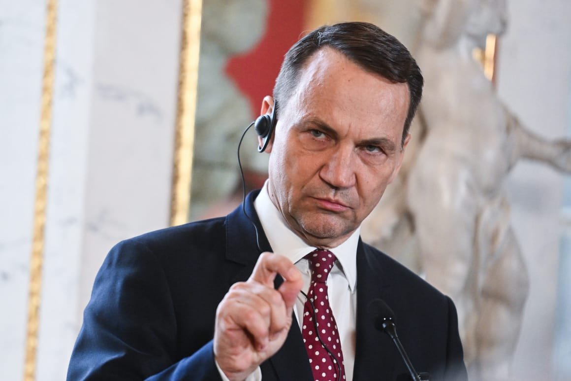 Foreign Ministers Meet To Discuss Aid For Ukraine