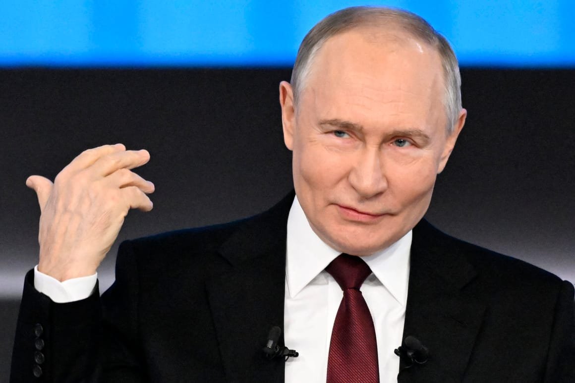 RUSSIA-POLITICS-PUTIN-PRESSER