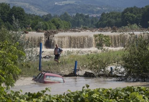 Romanian presidential hopeful faces fury after admitting role in flooding villages